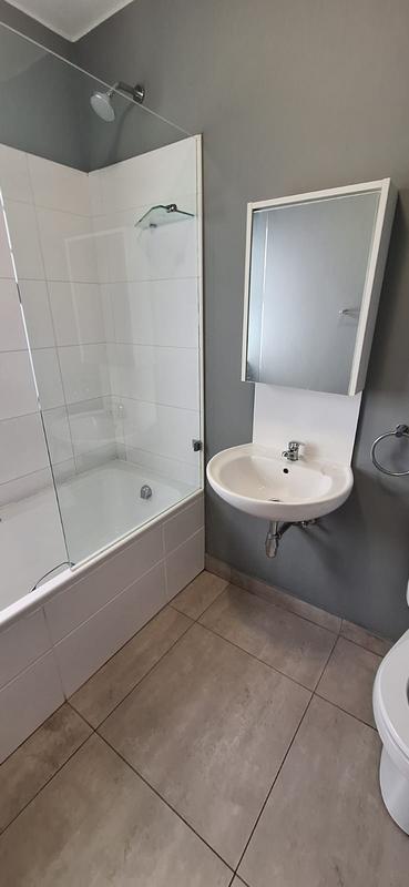2 Bedroom Property for Sale in Aan de Wijnlanden Western Cape